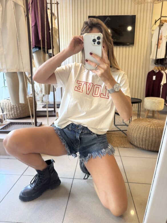 Remera Love Blanca