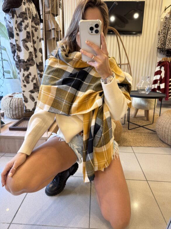 Ruana Mostaza