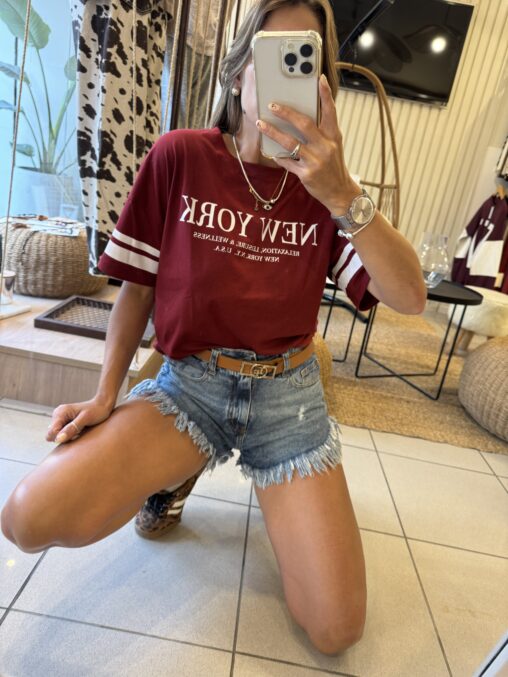 Remera NY bordo - Imagen 4