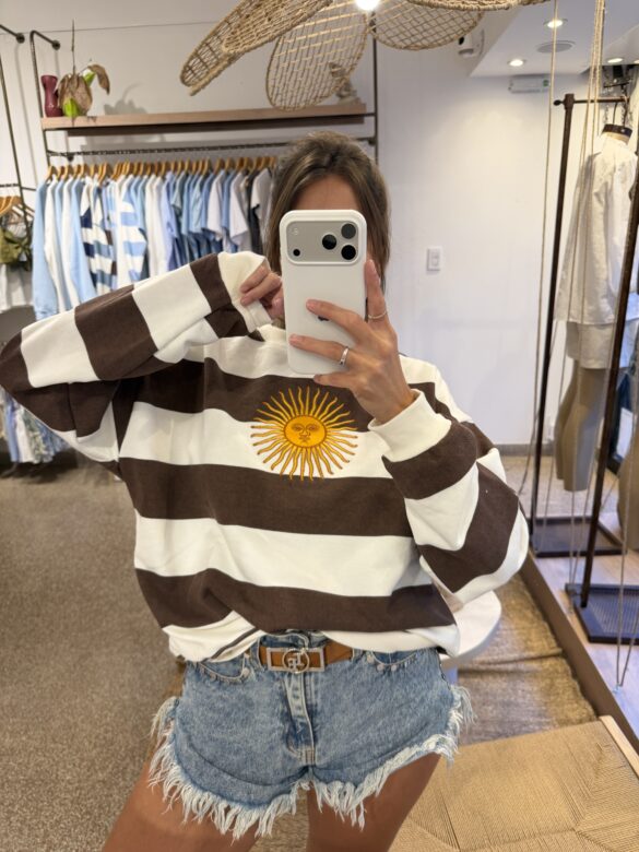 Buzo Argentina choco
