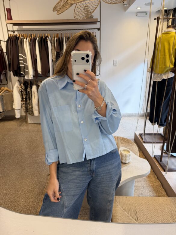 Camisa Corta celeste