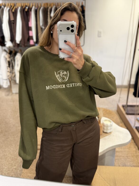 B. United verde