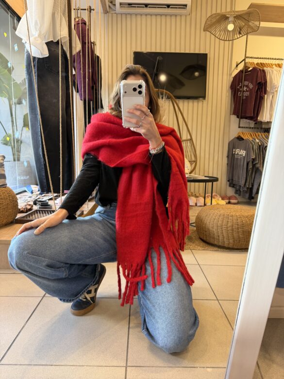 Ruana roja